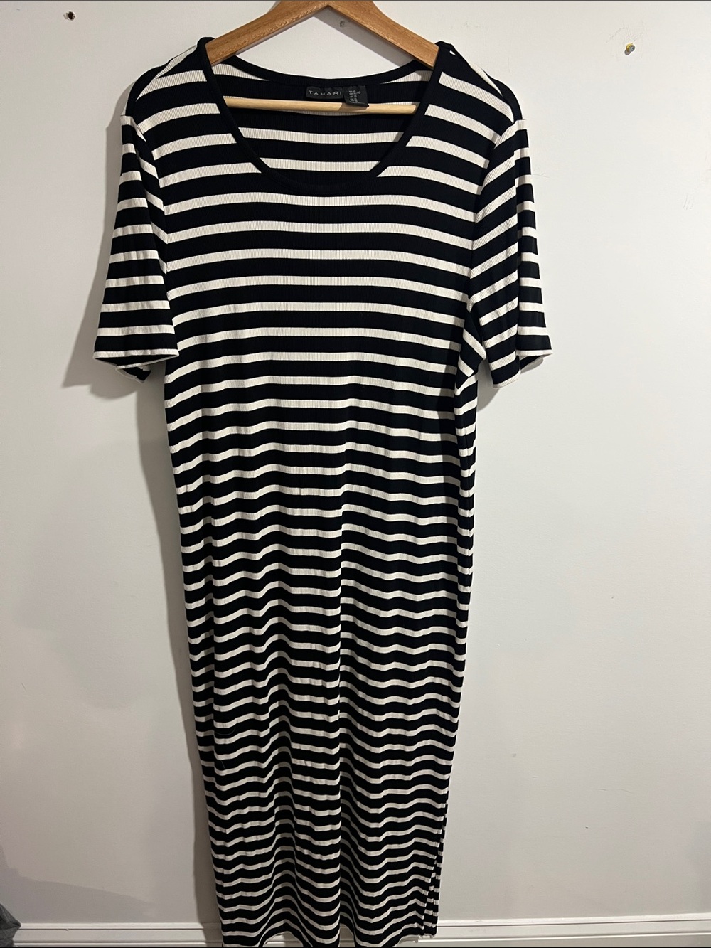 Tahari Black and White Striped Ribbed Maxi Dress Size XL